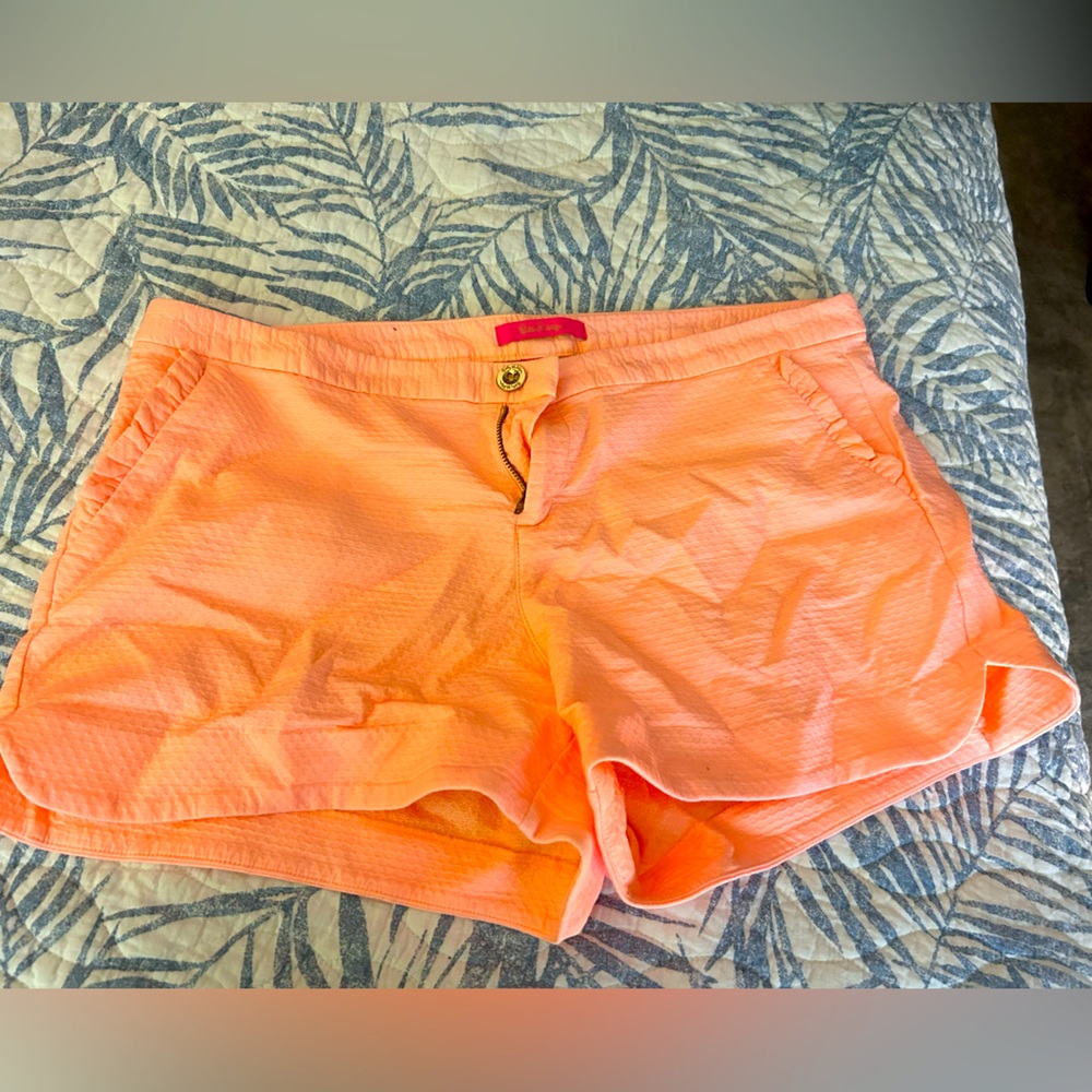 Lilly Pulitzer neon peach shorts